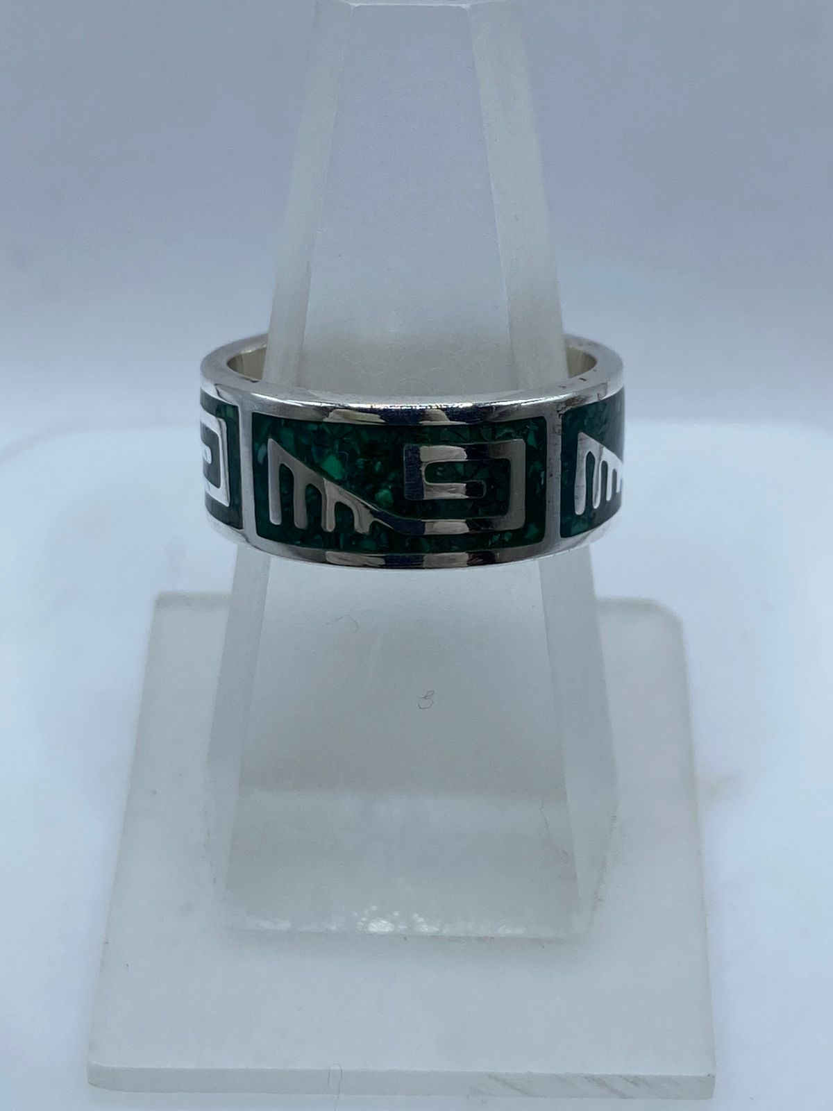 Anillo Greca Ancestral en Plata .925 con Malaquita Natural, vista frontal