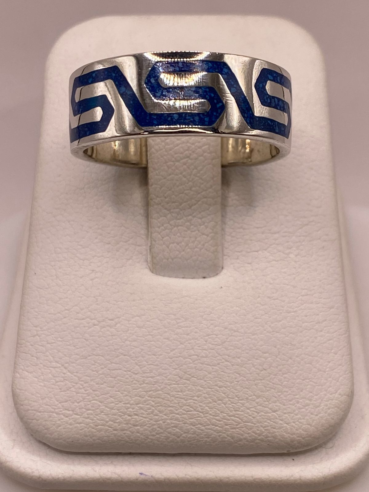 Anillo Greca Azul de Plata .925 con Incrustaciones, vista lateral