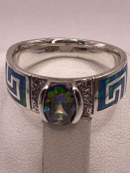Anillo Greca Geométrica con Ópalo de Fuego y Zirconia en Plata .950, sello de autenticidad Plata Ley .925