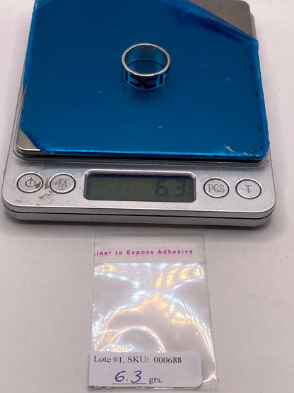Anillo Greca Geométrica con Piedra Incrustada Azul de Plata .925, peso en gramos (báscula)