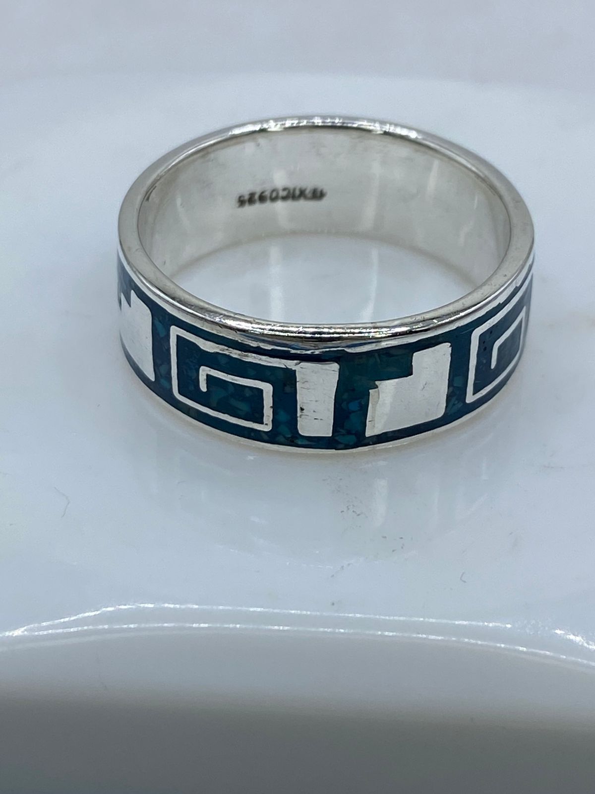 Anillo Greca Geométrica en Plata .925 con Turquesa Natural, sello de autenticidad Plata Ley .925