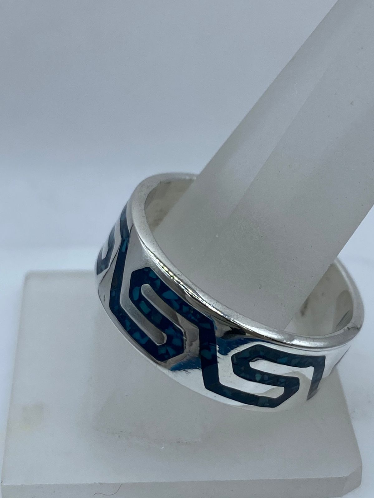Anillo Greca Moderna en Plata .925 con Turquesa Natural, vista frontal