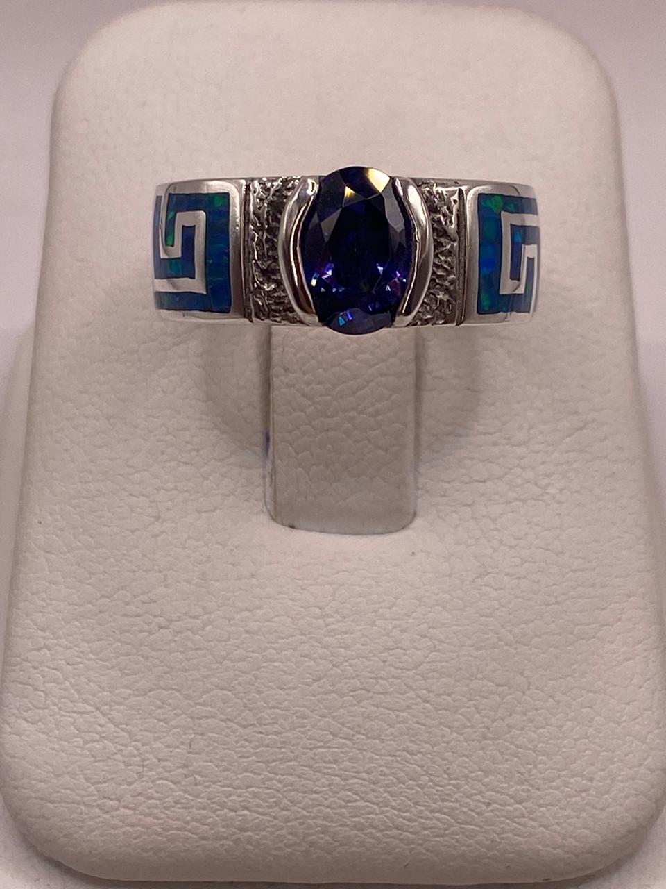 Anillo de Greca con Ópalo de Fuego y Zirconia en Plata .950, vista de detalle