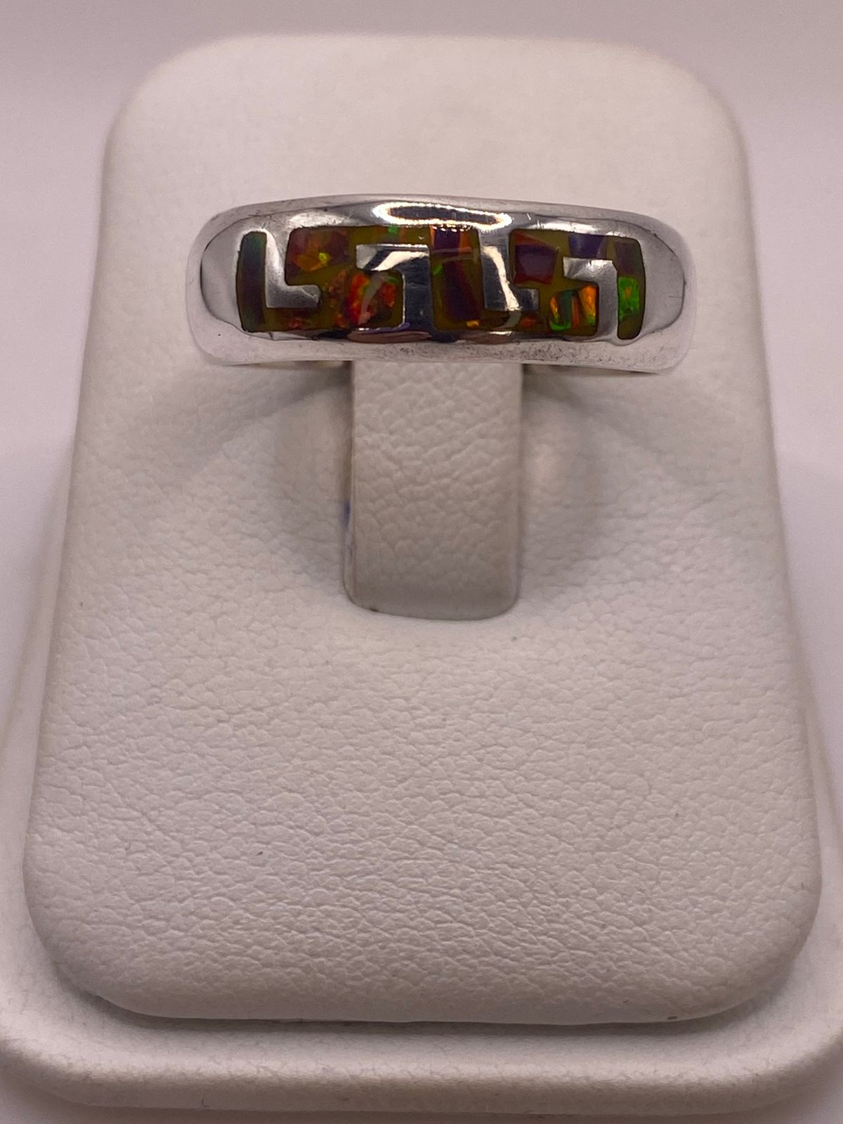 Anillo Greca de Plata 950 con Ópalo de Fuego, vista frontal