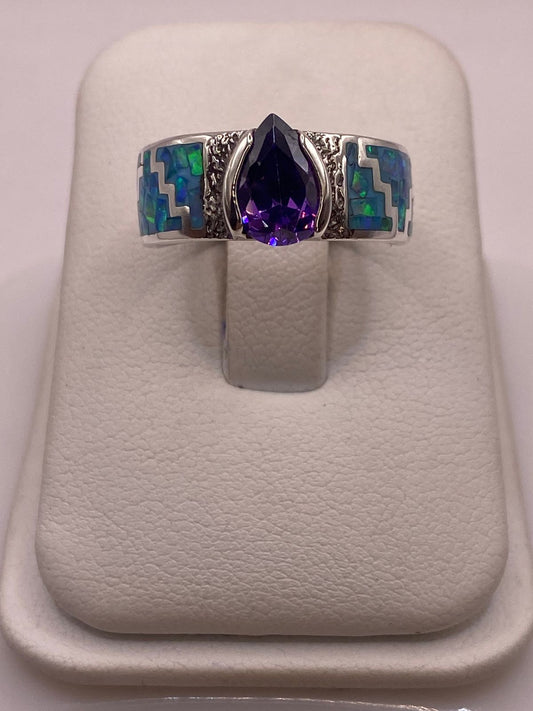 Anillo Greca de Plata 950 con Ópalo de Fuego y Zirconia — ángulo diagonal