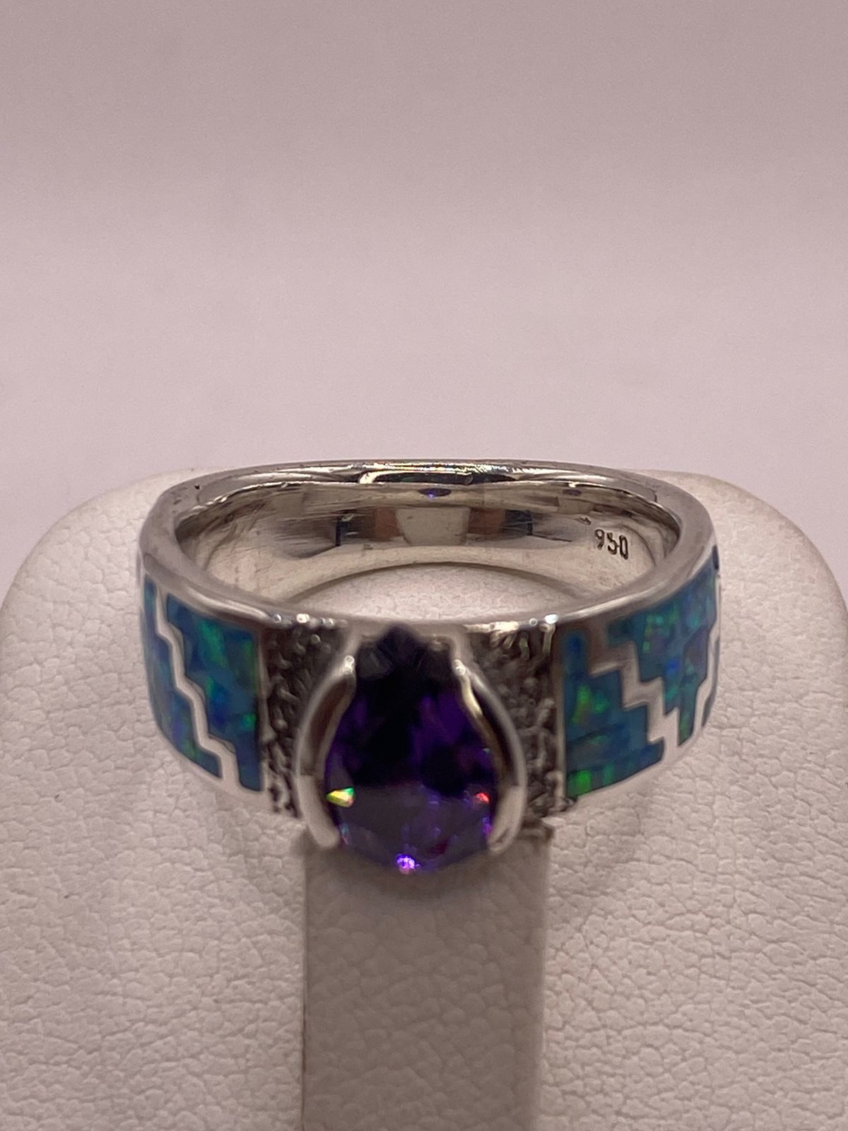 Anillo Greca de Plata 950 con Ópalo de Fuego y Zirconia, sello de autenticidad Plata Ley .925
