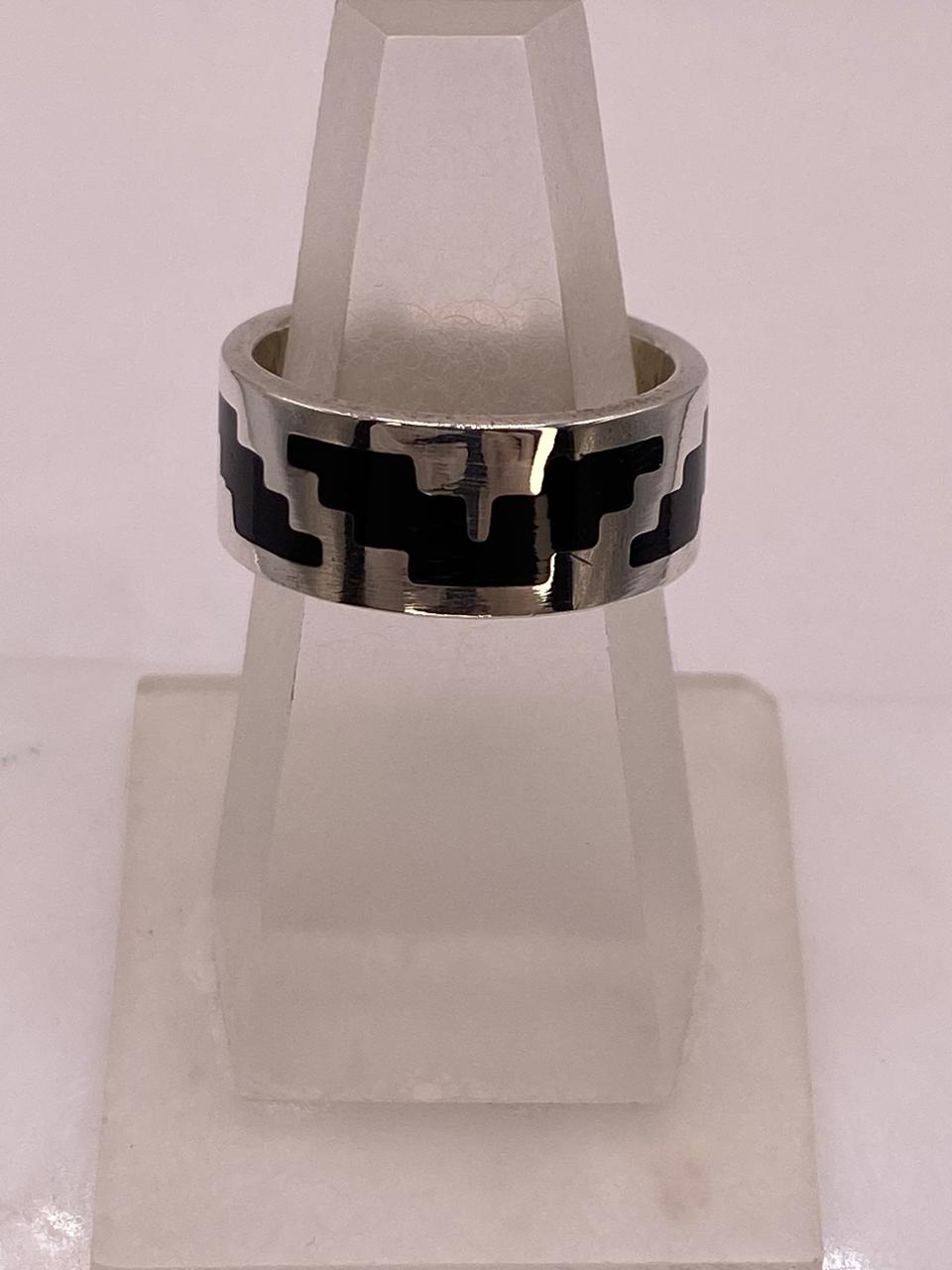 Anillo Greca Prehispánica en Plata .925, vista lateral