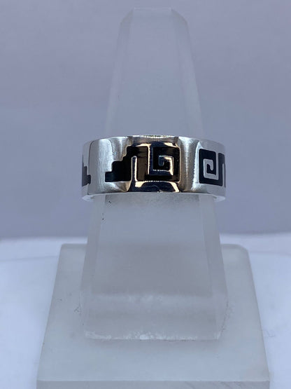 Anillo Greca Calado en Plata .925 con Obsidiana, vista frontal