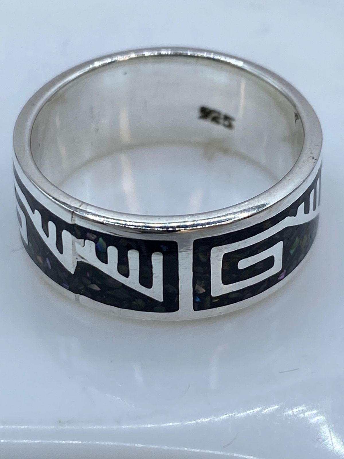 Anillo Greca Geométrica de Plata .925 con Obsidiana Negra, sello de autenticidad Plata Ley .925