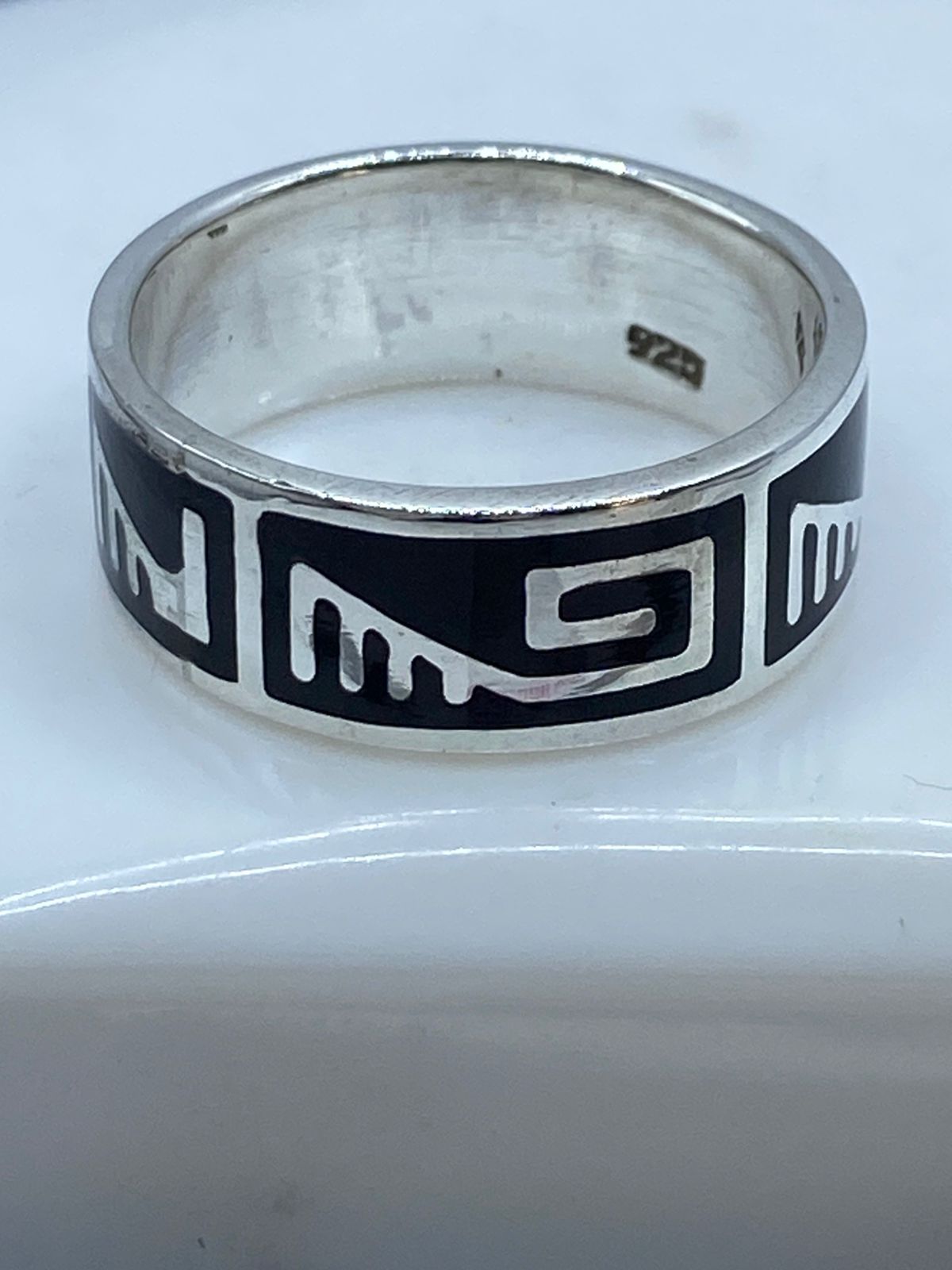 Anillo Greca Prehispánica de Plata .925, sello de autenticidad Plata Ley .925