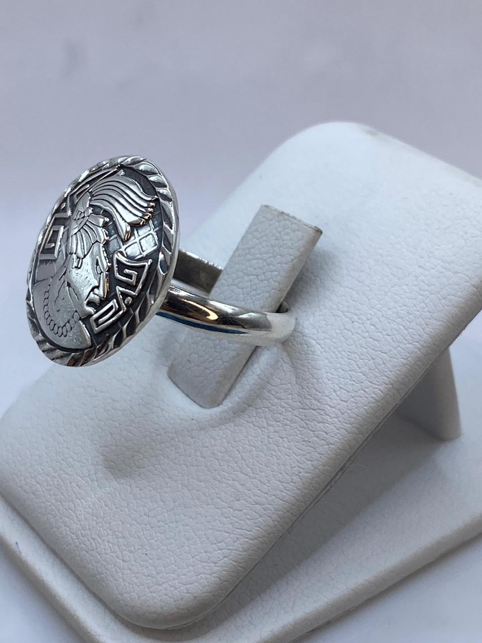 Anillo Guerrero Azteca en Plata .925, vista lateral