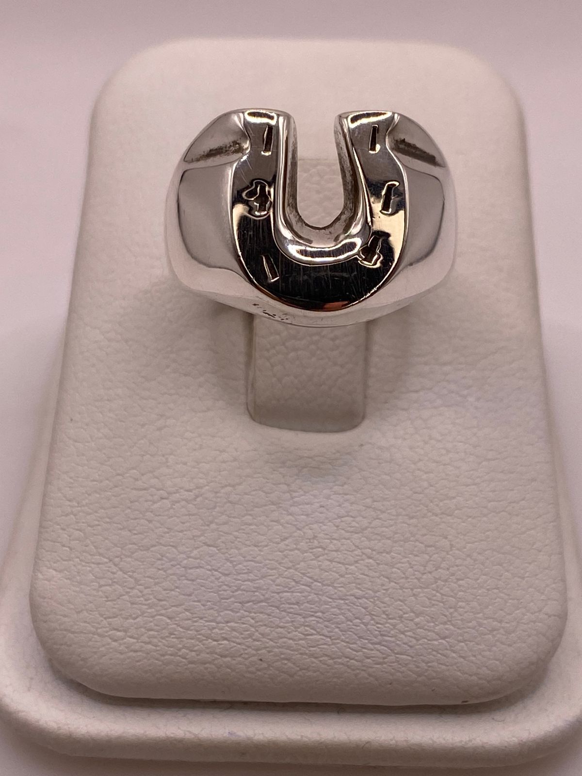 Anillo Herradura de Plata Ley .925, vista lateral