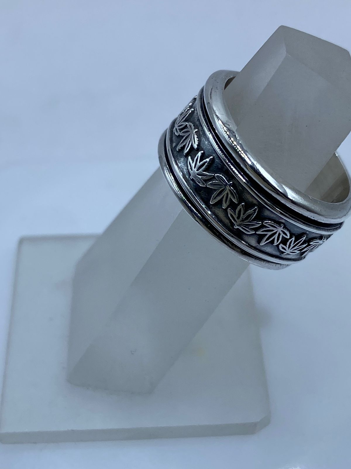 anillo Hoja de Maple en Plata .925, vista frontal