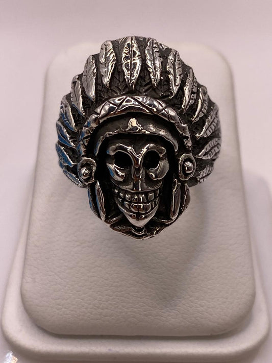 Anillo Inspirado en Diseño Apache Prehispánico en Plata .925 — ángulo diagonal