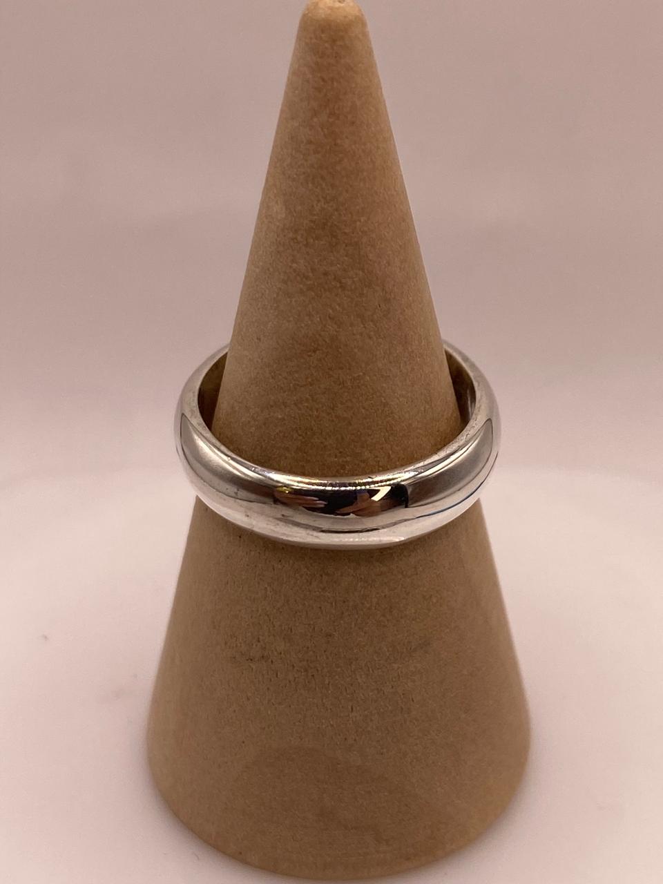 Anillo Liso Argolla en Plata .925, vista frontal
