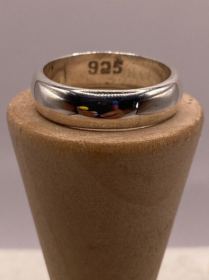 Anillo Liso Argolla en Plata .925, sello de autenticidad Plata Ley .925