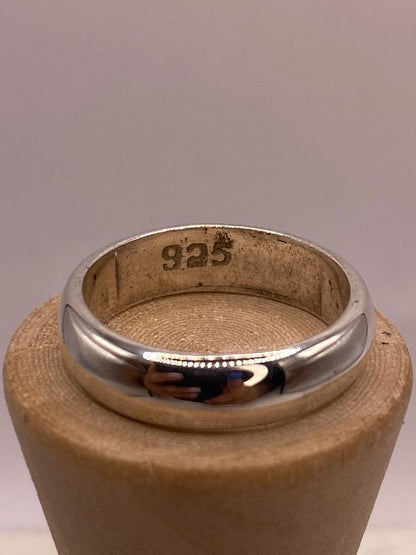 Anillo Liso Argolla en Plata .925, vista lateral