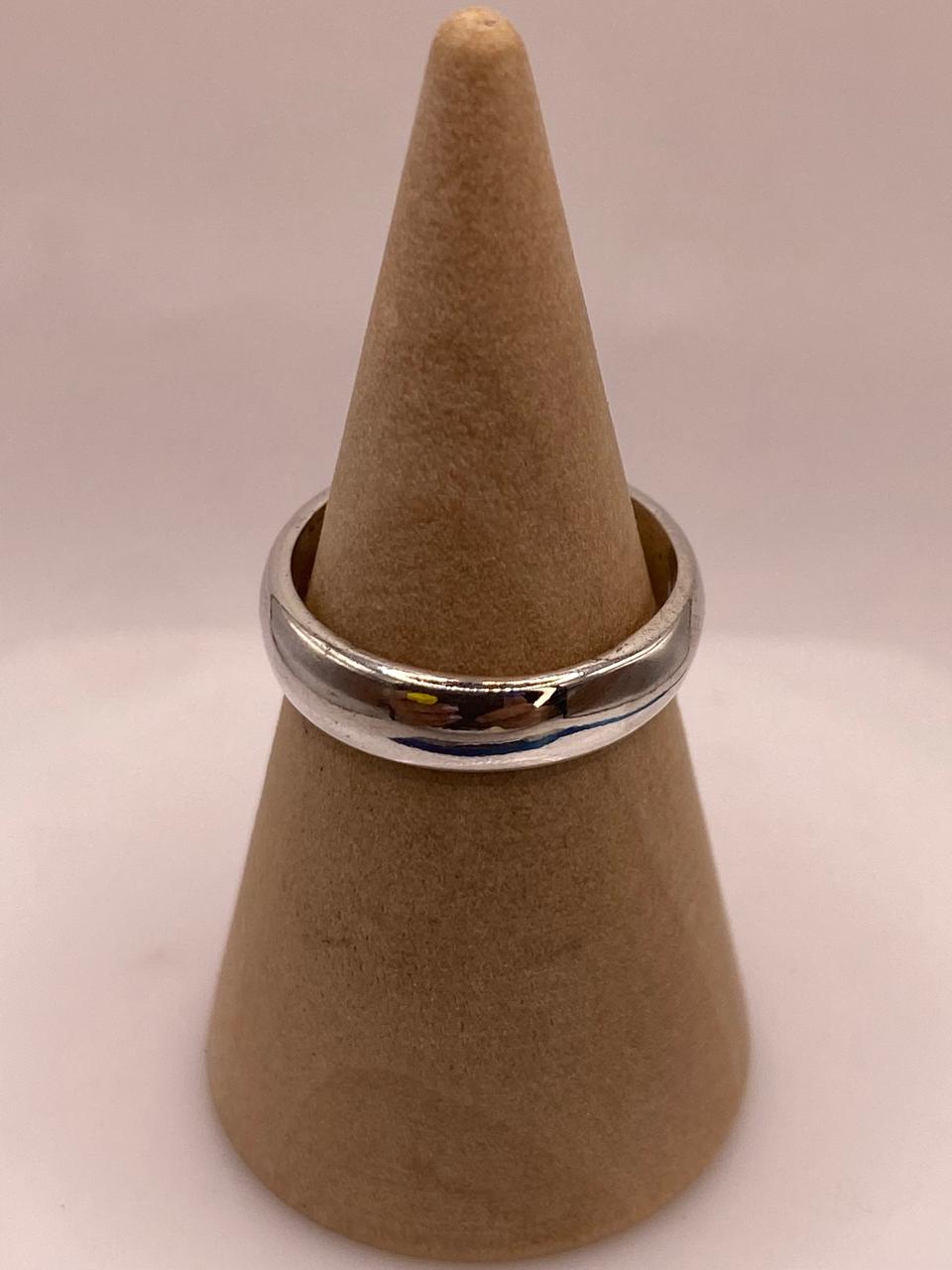 Anillo Liso Argolla en Plata .925 — ángulo diagonal