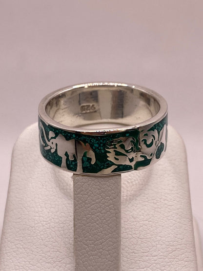 Anillo de Malaquita con Figuras de Animales Plata925, sello de autenticidad Plata Ley .925