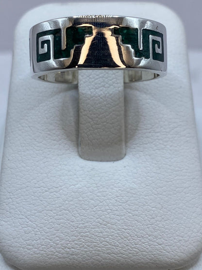 Anillo de Malaquita con Greca Espiral Calada en Plata .925 — vista lateral