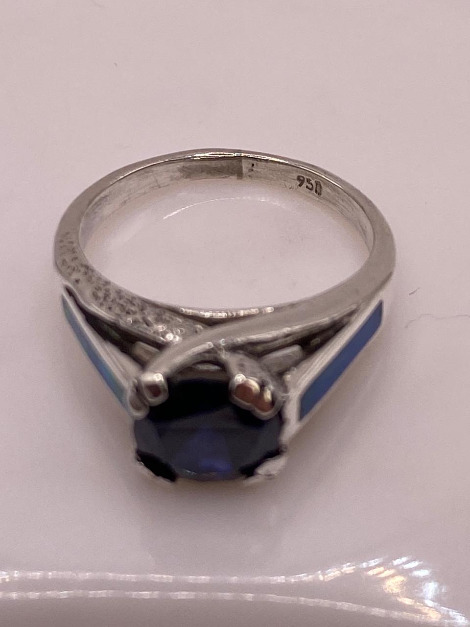 Anillo Moderno de Plata 925 con Ópalo de Fuego y Zirconia, sello de autenticidad Plata Ley .925