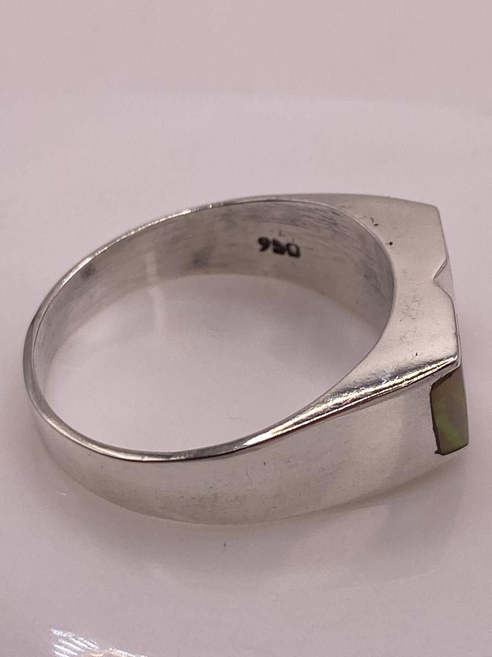 Anillo Moderno Geométrico de Plata 950 con Ópalo de Fuego, sello de autenticidad Plata Ley .925