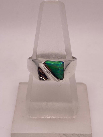 Anillo Moderno de Plata 925 con Ópalo de Fuego, vista lateral