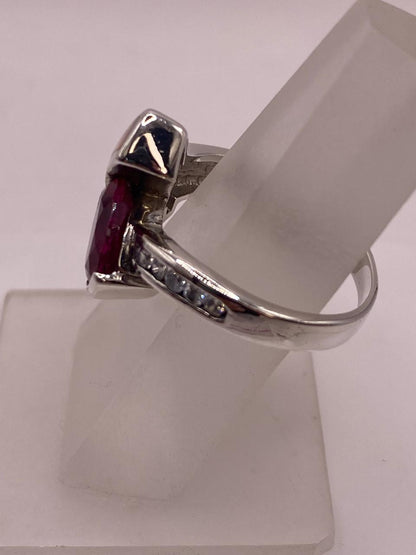 Anillo Moderno de Plata 925 con Ópalo de Fuego y Zirconia, vista frontal