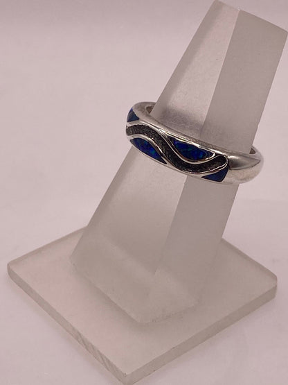 Anillo Moderno de Plata 950 con Ópalo de Fuego, vista frontal
