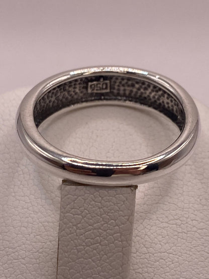 Anillo Moderno de Plata 950 con Ópalo de Fuego, sello de autenticidad Plata Ley .925