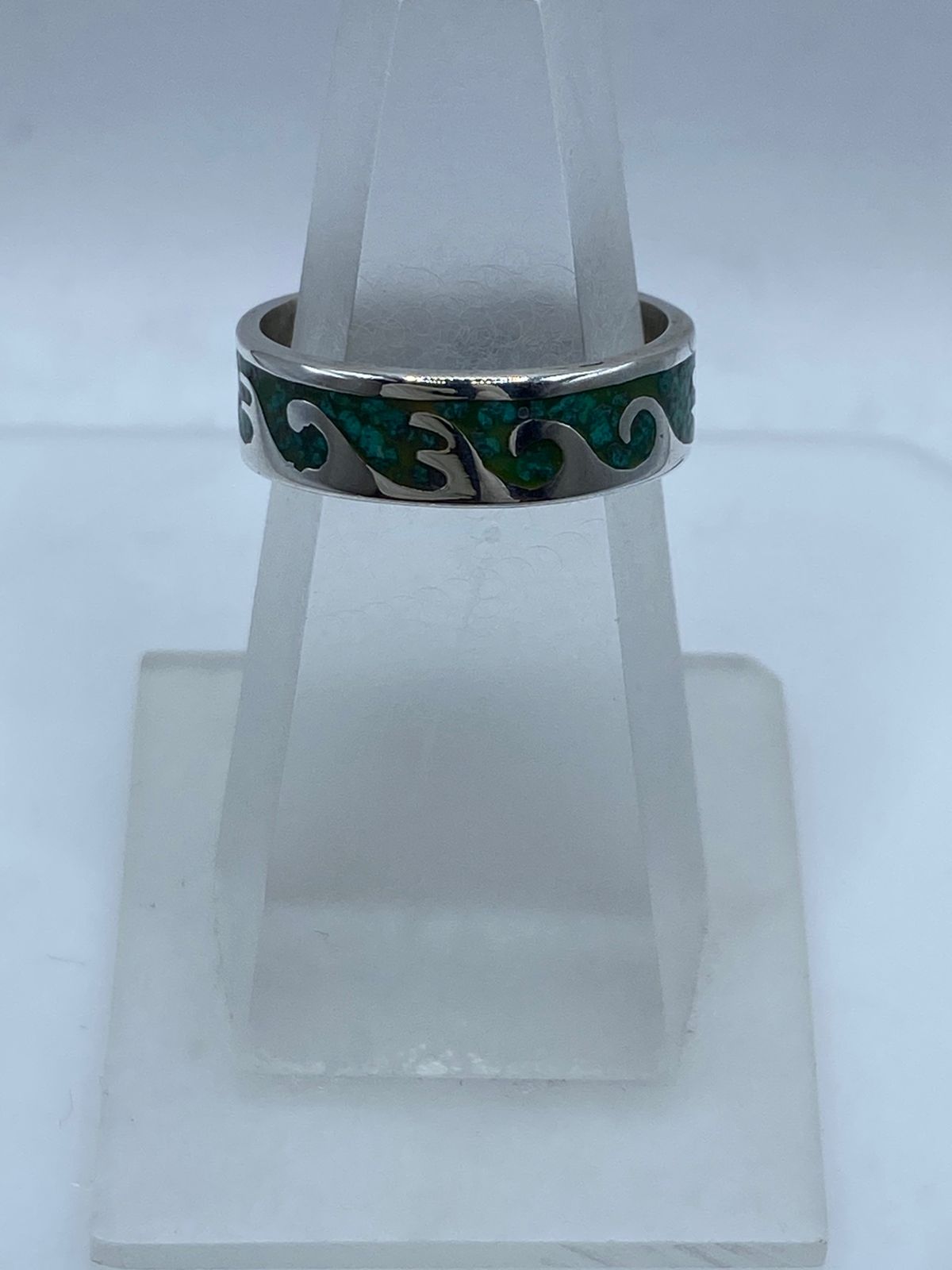 Anillo Olas en Plata .925 con Malaquita Natural — vista lateral