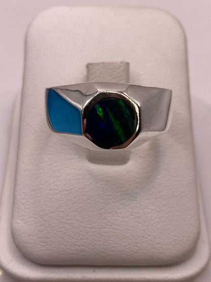 Anillo de Ópalo de Fuego Azul‑verde en Plata Ley 925, vista lateral