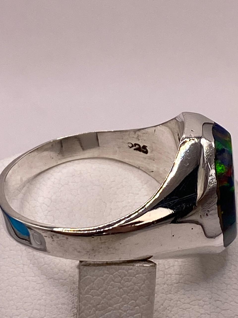 Anillo de Ópalo de Fuego Multicolor en Plata Ley 925, sello de autenticidad Plata Ley .925