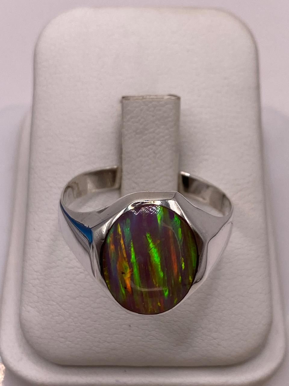 Anillo de Ópalo de Fuego Ovalado en Plata Ley 950, vista frontal
