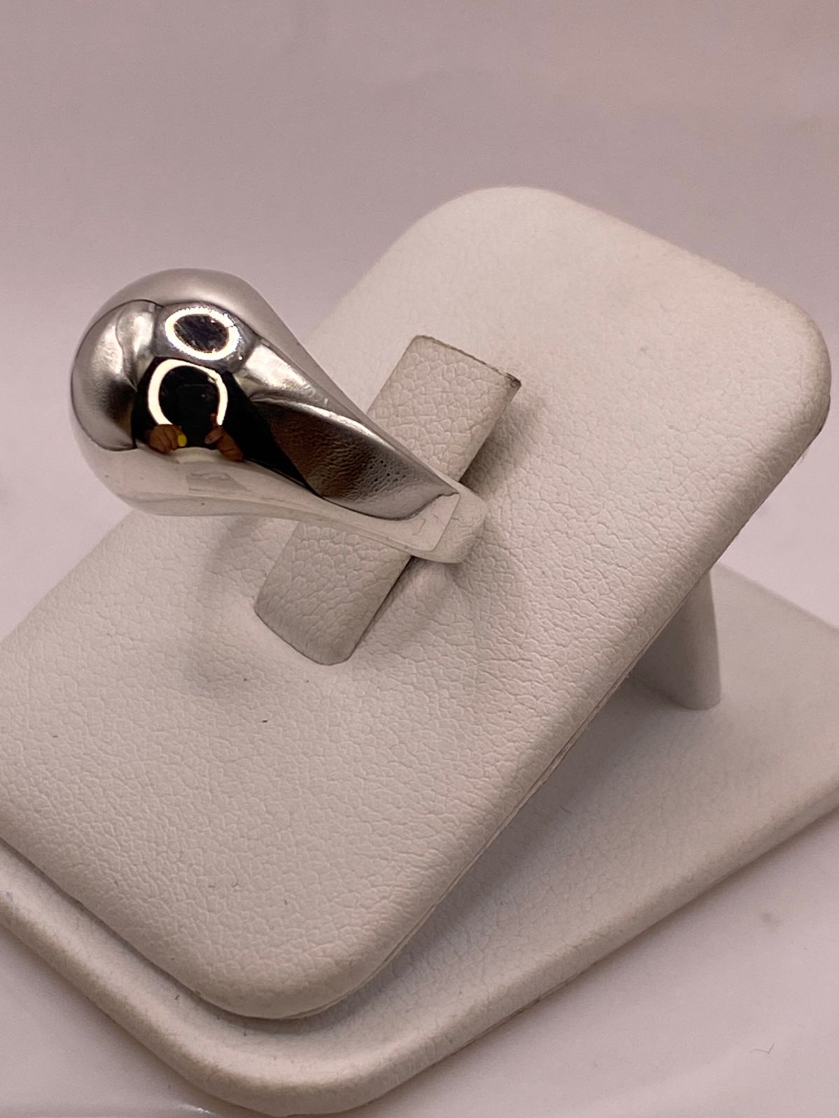 Anillo Orgánico de Plata Ley .925, vista lateral