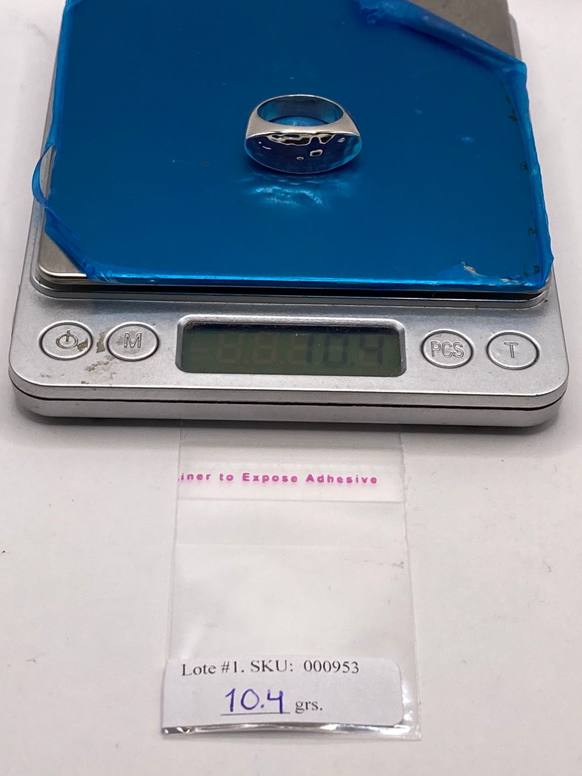 Anillo Ovalado Martillado de Plata Ley .925, peso en gramos (báscula)