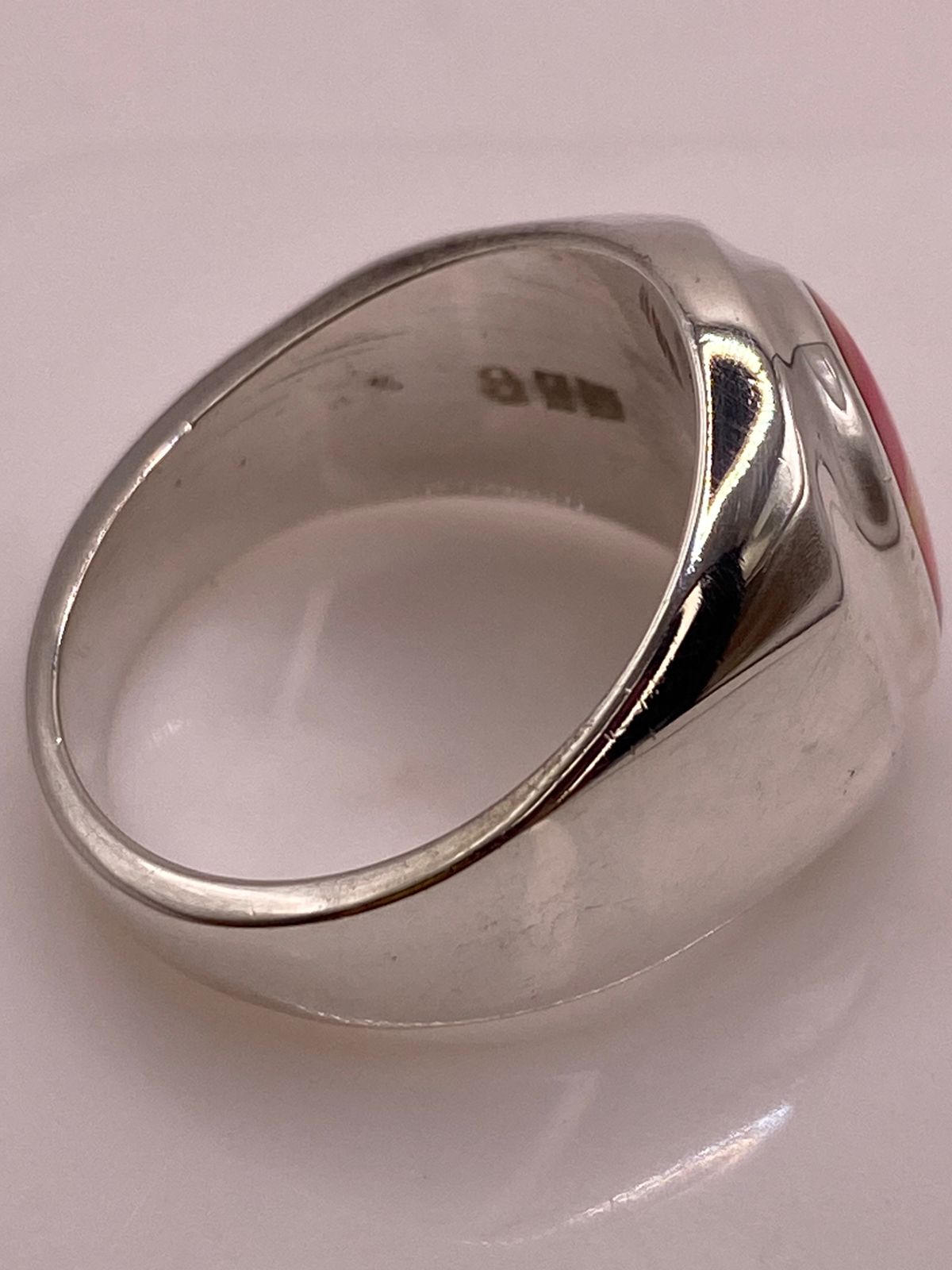 Anillo Ovalado Plata Ley 925 con Piedra Ópalo de Fuego, sello de autenticidad Plata Ley .925