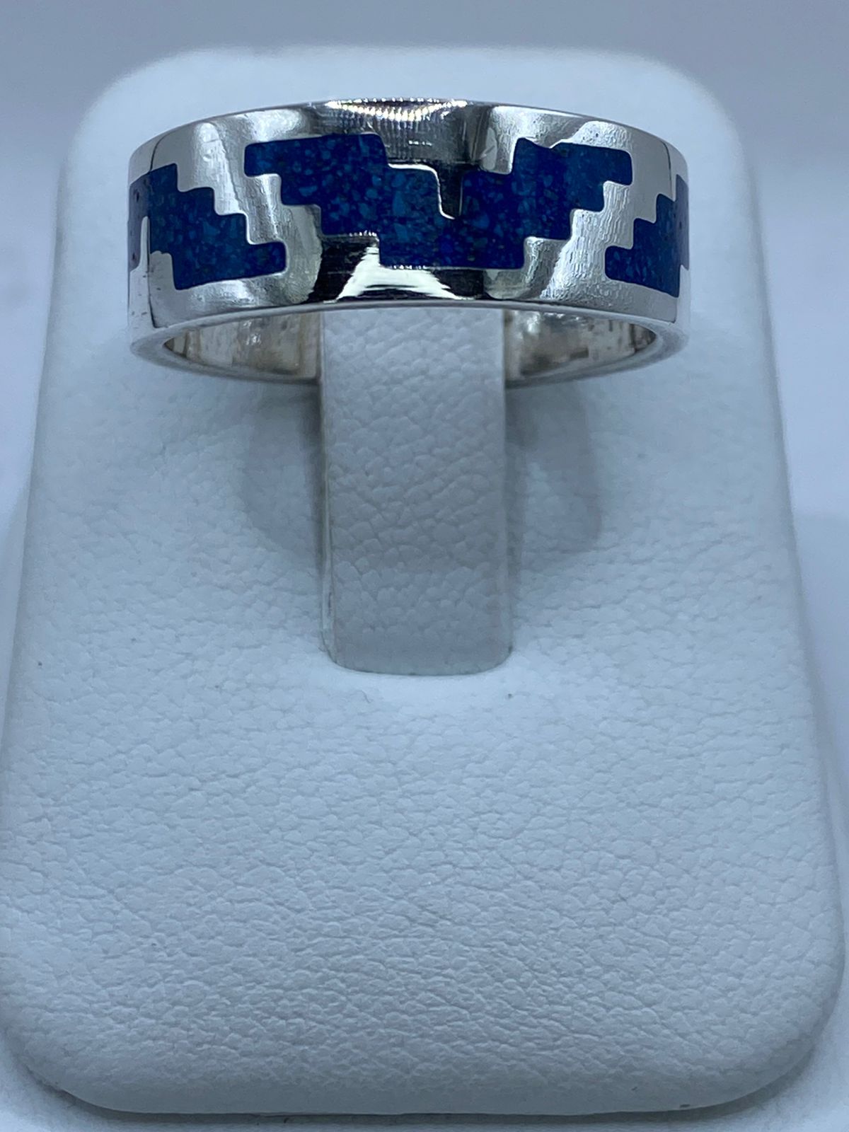 Anillo Pirámide Ancestral en Plata .925 con Turquesa Natural, vista frontal