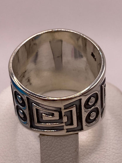 Anillo con Pirámide y Sol/luna en Plata .925 , sello de autenticidad Plata Ley .925