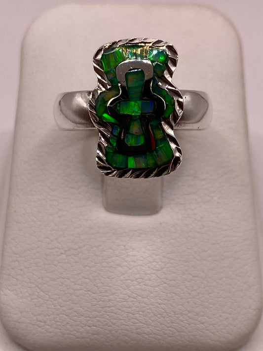 Anillo de Plata Ley 950 con Ópalo de Fuego y Diseño de Cruz — detalle de acabado
