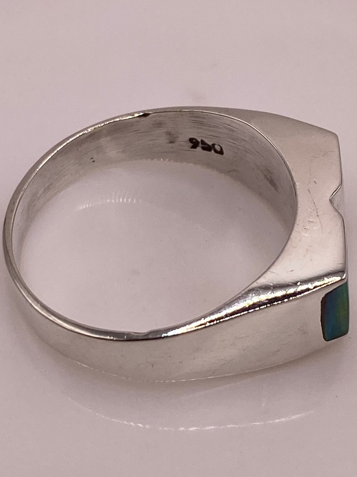 Anillo en Plata Ley 925 con Doble Incrustación de Ópalo de Fuego, sello de autenticidad Plata Ley .925