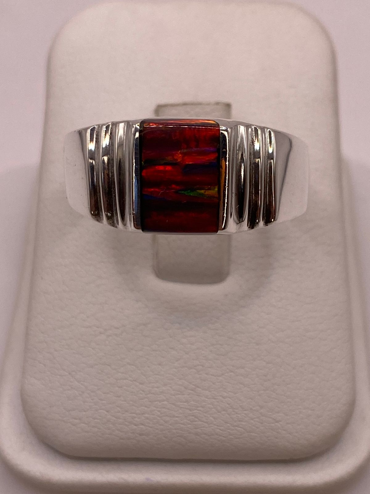 Anillo Plata Ley 925 con Ópalo de Fuego Diseño Moderno, vista frontal