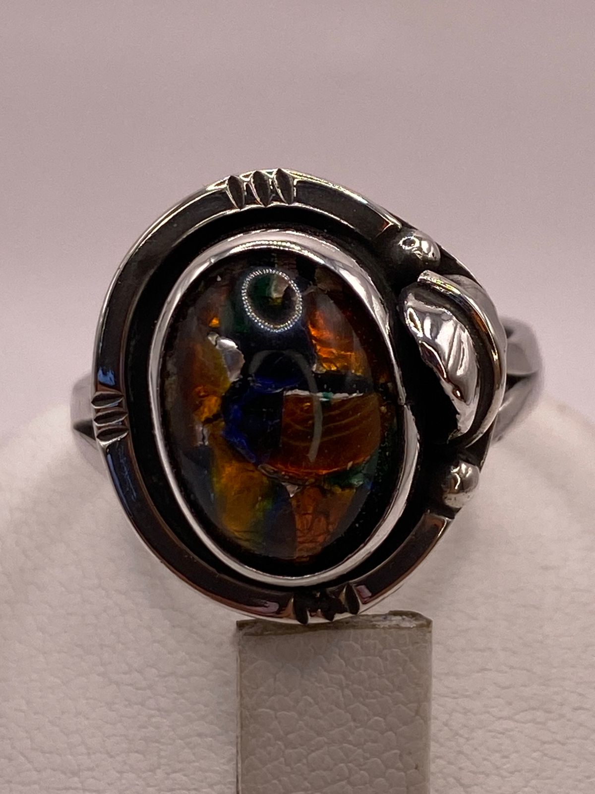 Anillo Plata Ley 925 con Ópalo de Fuego Diseño Ovalado Artesanal, sello de autenticidad Plata Ley .925