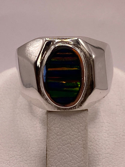 Anillo en Plata Ley 925 con Ópalo de Fuego Diseño Ovalado Moderno, vista superior