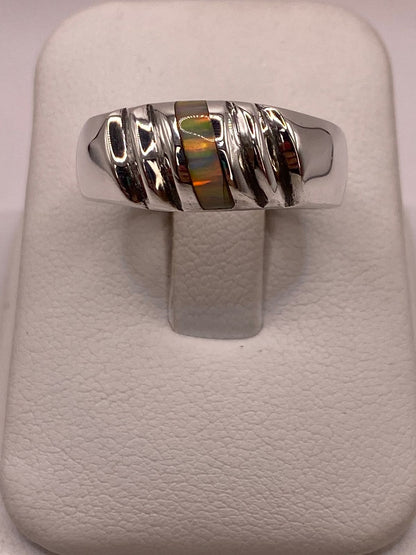 Anillo Plata Ley 925 con Ópalo de Fuego e Incrustación Vertical, vista frontal