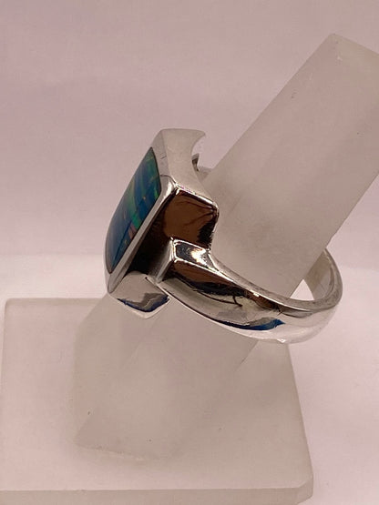 Anillo Plata Ley 925 con Ópalo de Fuego Multicolor Diseño Rectangular Moderno, vista de detalle