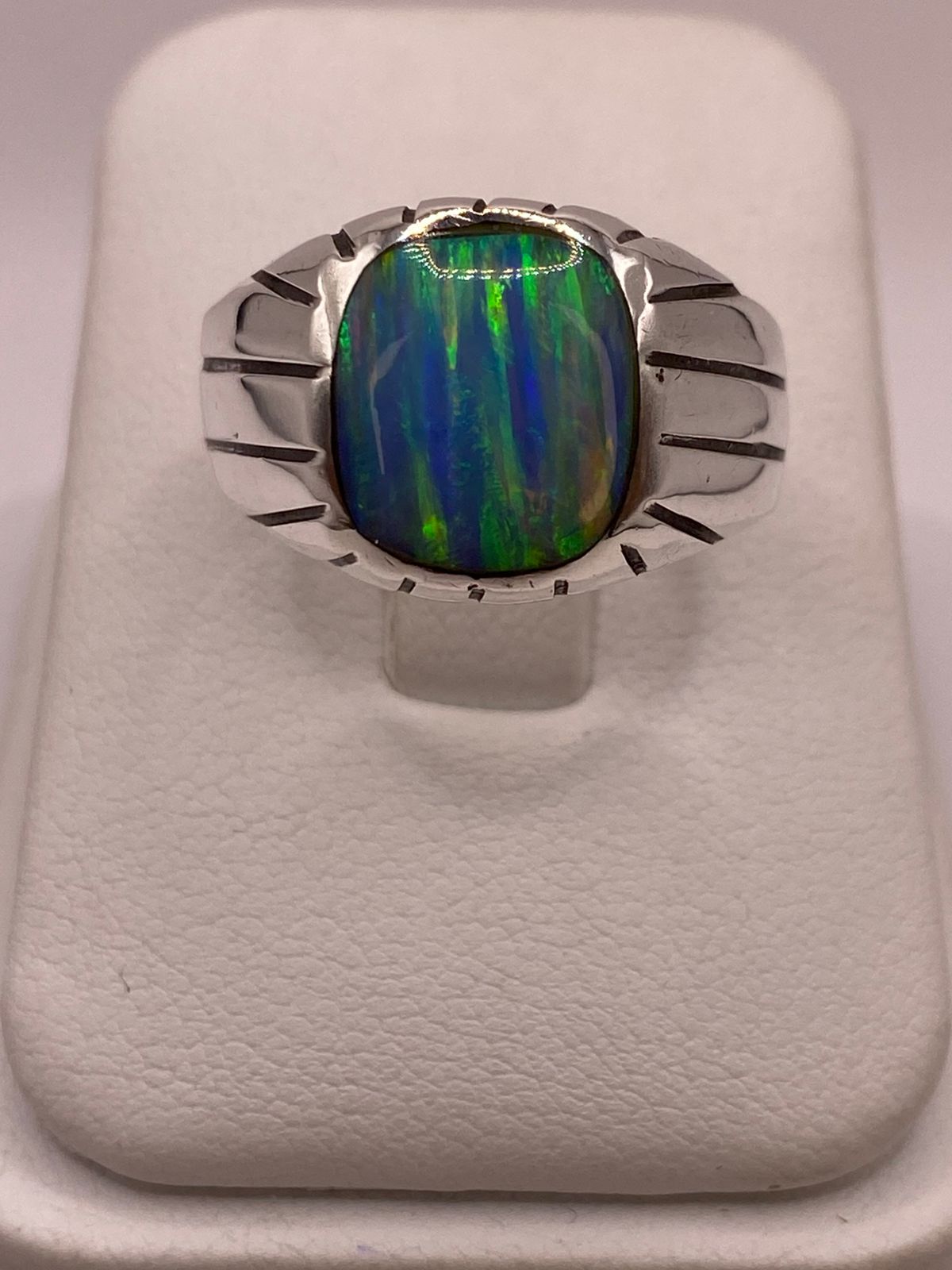 Anillo Plata Ley 925 con Ópalo de Fuego Diseño Moderno con Incrustación, vista frontal