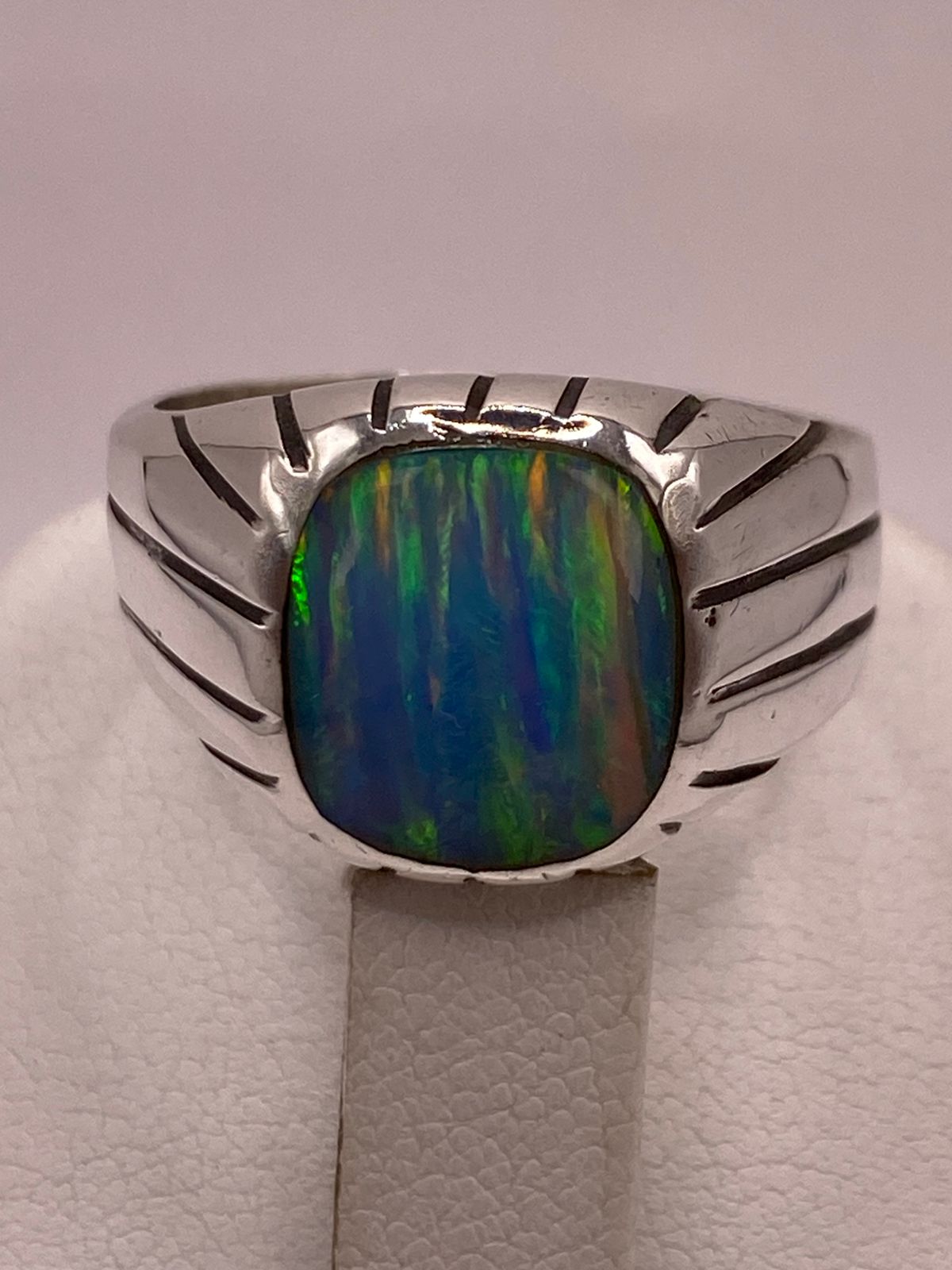Anillo Plata Ley 925 con Ópalo de Fuego Diseño Moderno con Incrustación, vista posterior
