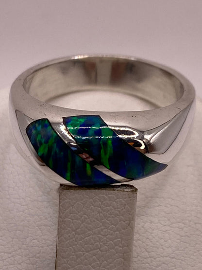 Anillo en Plata Ley 950 con Ópalo de Fuego Diseño Moderno Diagonal, vista superior