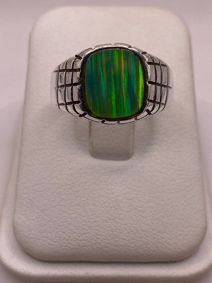 Anillo Plata Ley 950 con Ópalo de Fuego Diseño Segmentado Moderno, vista lateral